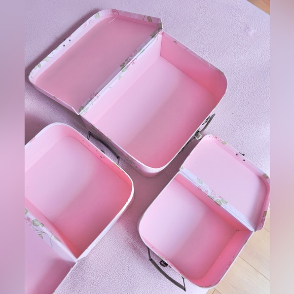 coquette / shabby chic pink floral storage boxes - Picture 2 of 2